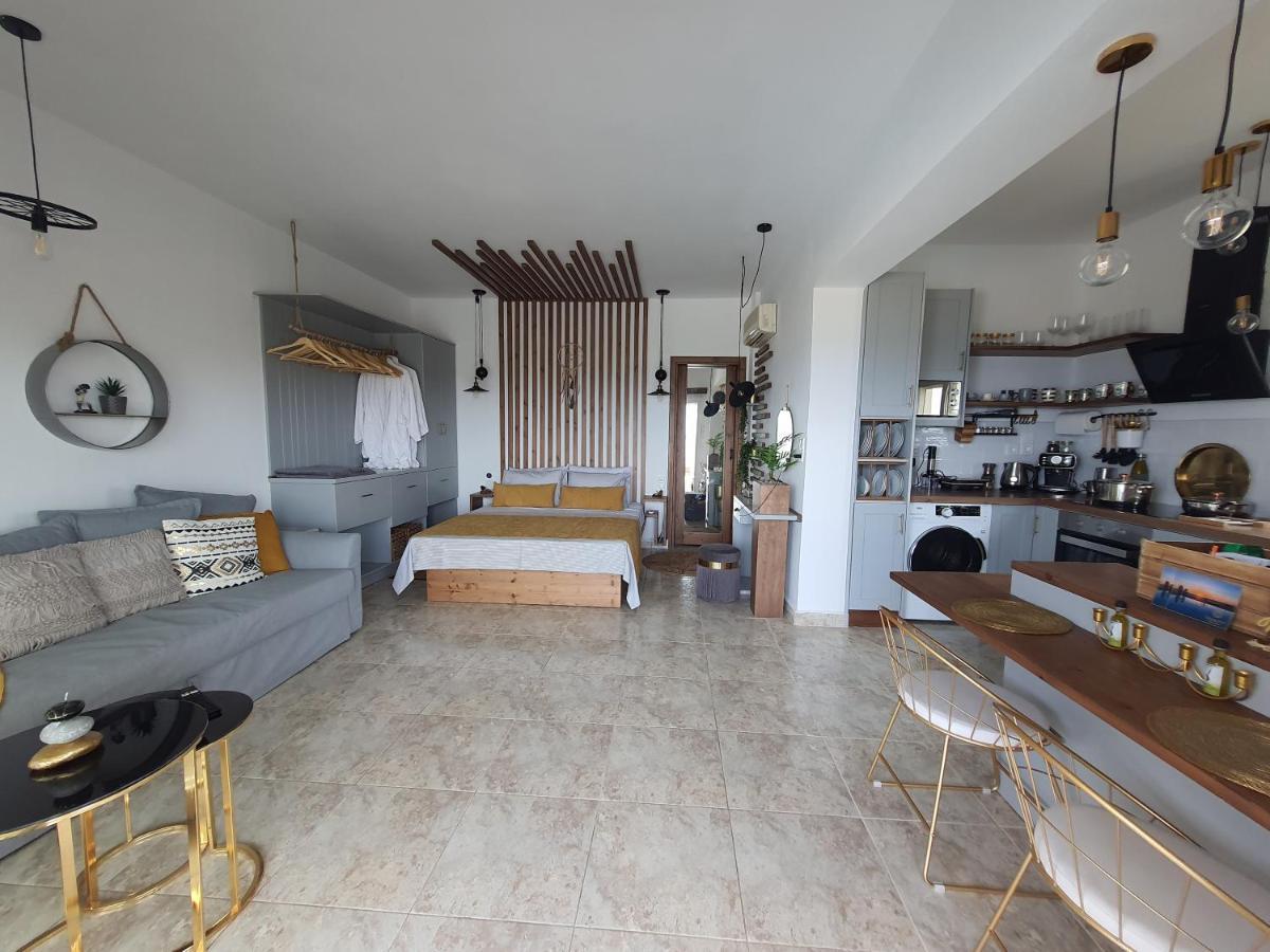 Tramonto Luxury Villa No2 - Breathtaking Sunset View Foiníkion Exterior photo