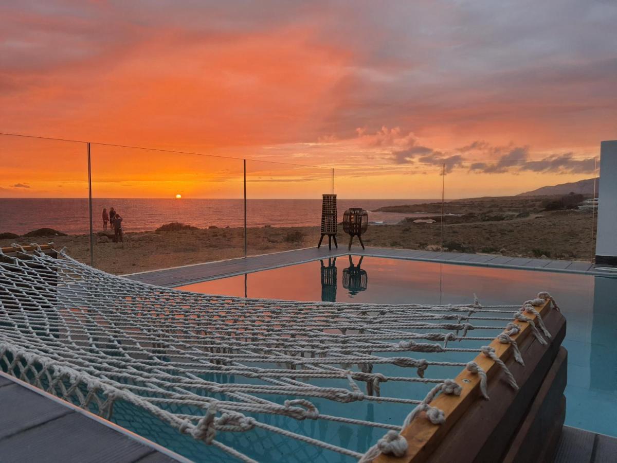 Tramonto Luxury Villa No2 - Breathtaking Sunset View Foiníkion Exterior photo
