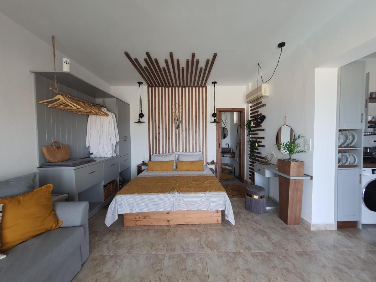 Tramonto Luxury Villa No2 - Breathtaking Sunset View Foiníkion Exterior photo