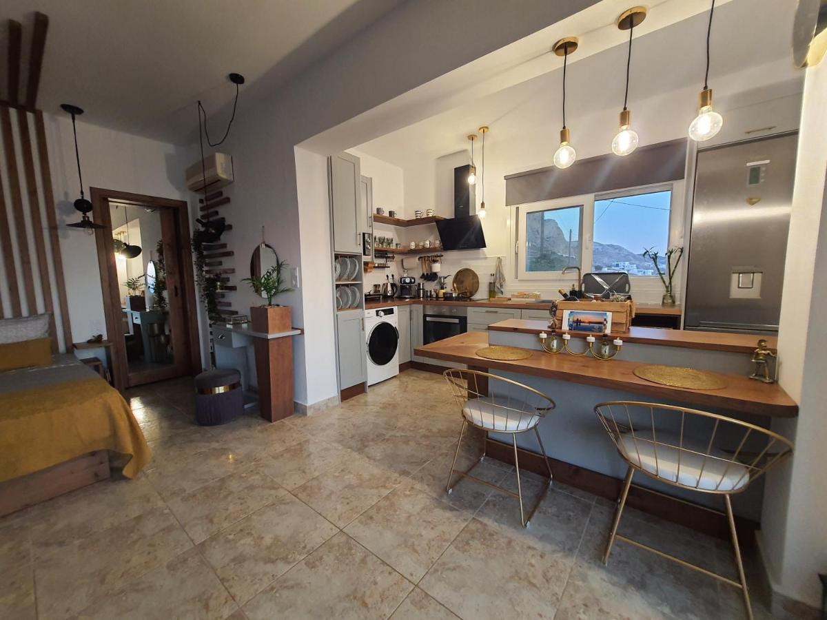 Tramonto Luxury Villa No2 - Breathtaking Sunset View Foiníkion Exterior photo